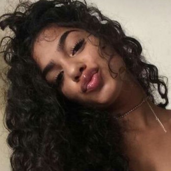 gloriajames142